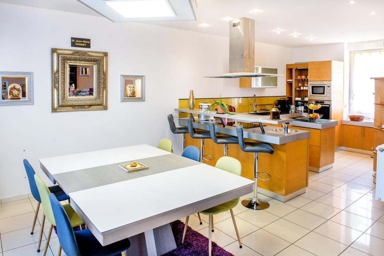 La Sainte Famille Hotel Lourdes Kültér fotó